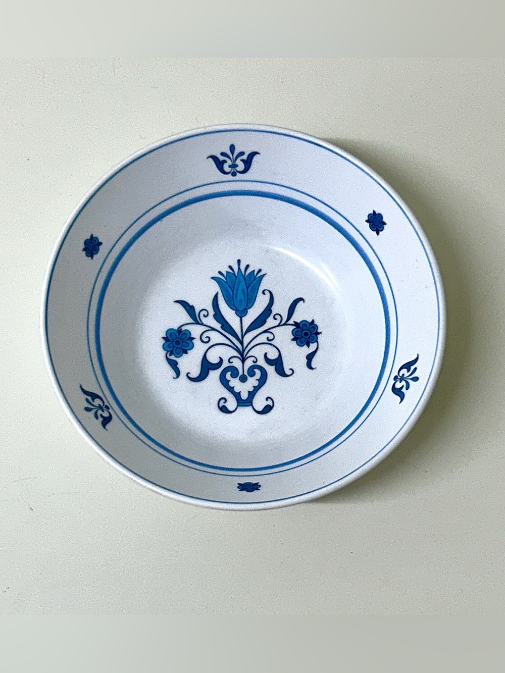 Vintage Discontinued NORITAKE Japan Progression BLUE HAVEN Coupe Cereal Bowl